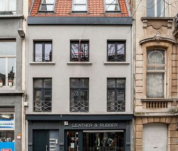 Appartement te huur in Antwerpen voor € 725 met 1 slaapkamer - Photo 1