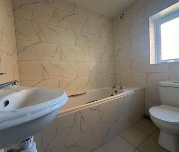 Alton Street, Crewe, CW2 - Photo 2