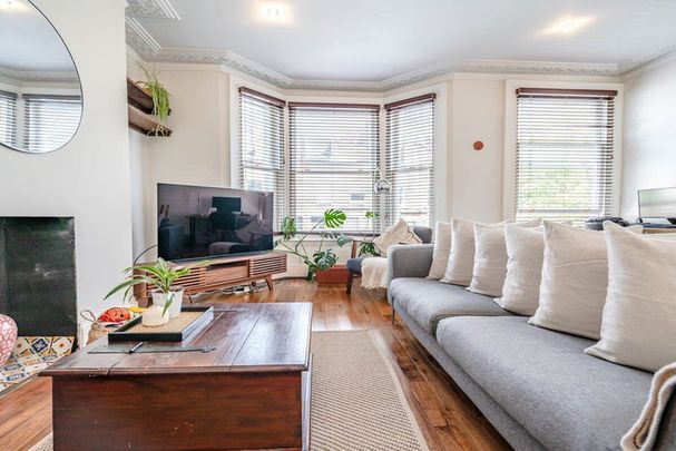 Gladys Road - Photo 1