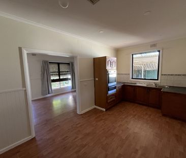 29 Nicholson Terrace, Port Augusta - Photo 6
