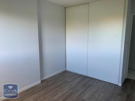 Location Appartement 3 pièces 56m² NIORT 79000 - Photo 4