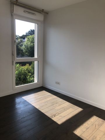 Appartement 4 pièces 83m2 MARSEILLE 12EME 1 544 euros - Photo 4