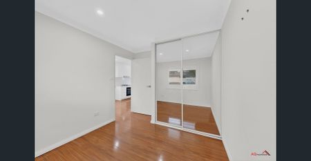 Spacious One Bedroom Granny Flat - Photo 2