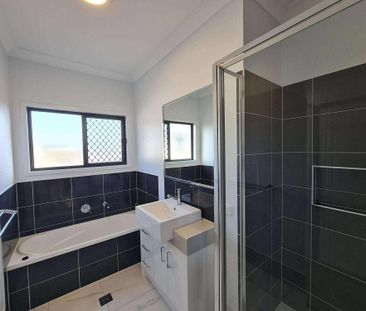 Mango Hill - Photo 1