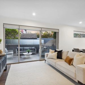 Whatley Apartments - Photo 2