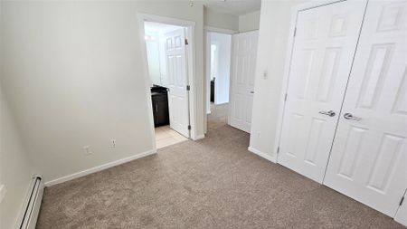 2 Bed Condo For Rent In Copperfield - Photo 3