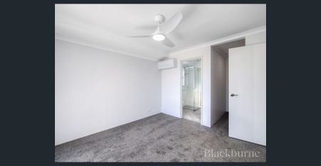 Avaliable now - Photo 2