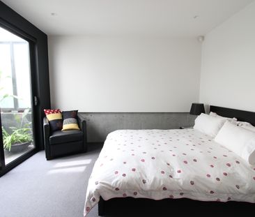 23 Moton Place, Carlton VIC 3053 - Townhouse For Rent | Domain - Photo 4