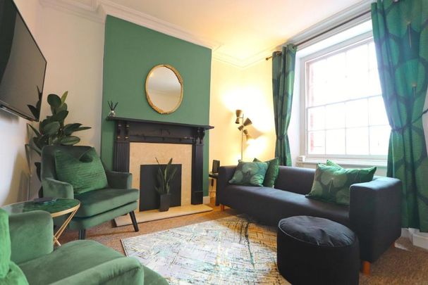 2 Bed Flat, Hotwells, BS8 - Photo 1