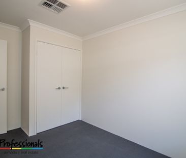 135a Seventh Road, Armadale WA 6112 - Photo 5