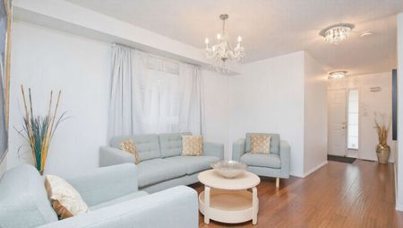 For Lease - 13 Waterdale Road, Brampton, Ontario - Photo 3
