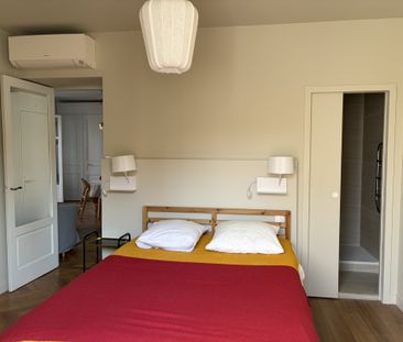 Location Appartement 3 pièces 72m² LYON 3ème - Photo 3