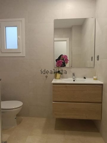 Alquiler de piso en Calle la Merced - Photo 2