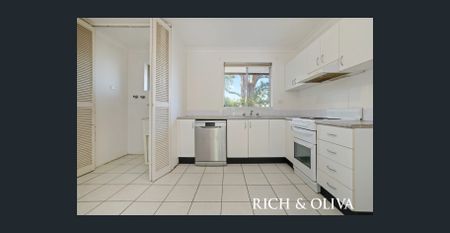 Central Location - Photo 4