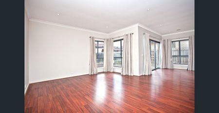 Spacious Family Living & Fantastic Location - Photo 2