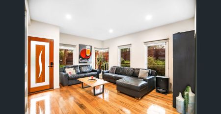 Smart Home Living in a Family-Friendly Location - Photo 5