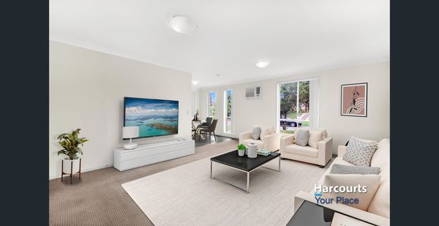 Renovated Family Home - Photo 1