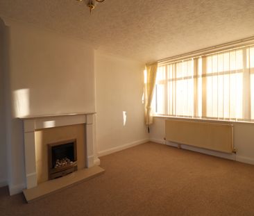 3-Bed Home in a Quiet, Family-Friendly Swinton Location - Photo 1