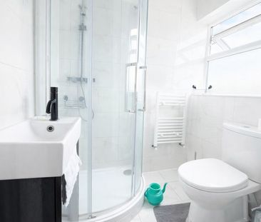 Room in a Shared Flat, South Park Drive, IG3 - Photo 4