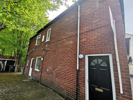 2 bedroom flat to rent - Photo 5