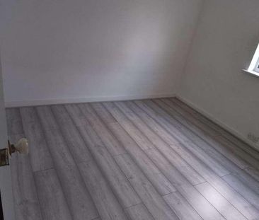 Aluric Close, Grays, RM16 - Photo 4