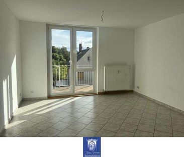 Die erste eigene Wohlfühlwohnung mit gemütlichem Balkon! - Photo 1