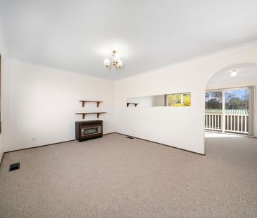 Neat & Tidy Three Bedroom Home in North Katoomba - Photo 2