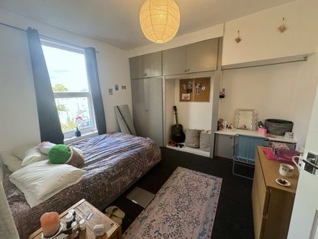 13 Penley Street, Sharrow - Photo 5