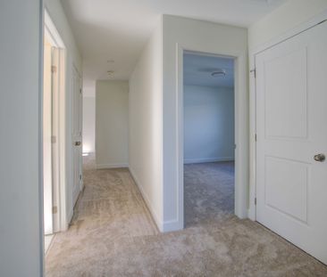 For Lease - 30 Walden Pond Drive, Loyalist, Ontario - Photo 6