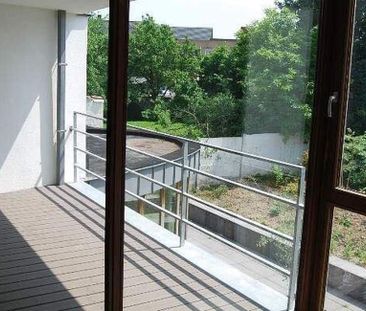 Appartement te huur in Roeselare voor € 750 met 1 slaapkamer - Photo 3