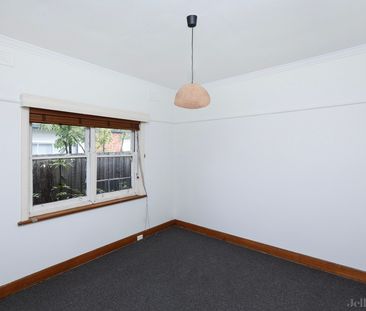 19 Gloucester Street, Reservoir - Photo 1