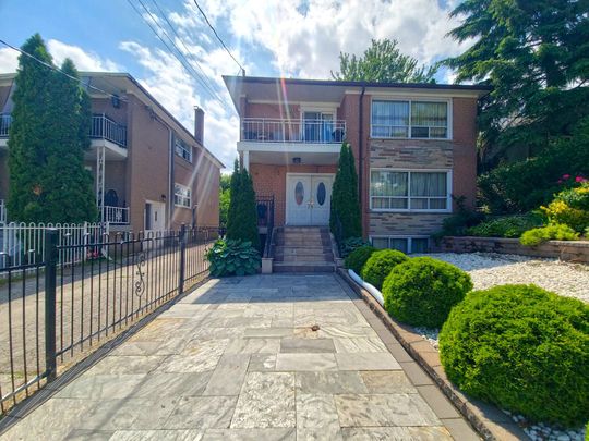 For Lease - 8 Medford Avenue Unit# Room # 4, Toronto, Ontario - Photo 1