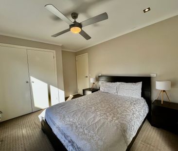 Stylish & Fully Furnished Duplex in Prime Catalina Location - Photo 4