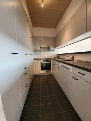 Gemütliche 4.5 Zimmerwohnung an ruhiger Dorflage - Foto 2