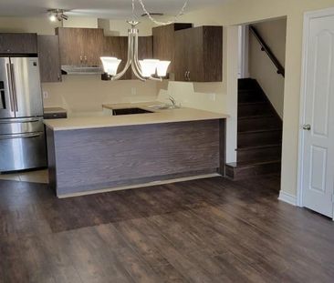 1053 Rue Guy-Burelle, H7W 0G3, H7W 0G3, Laval - Photo 6
