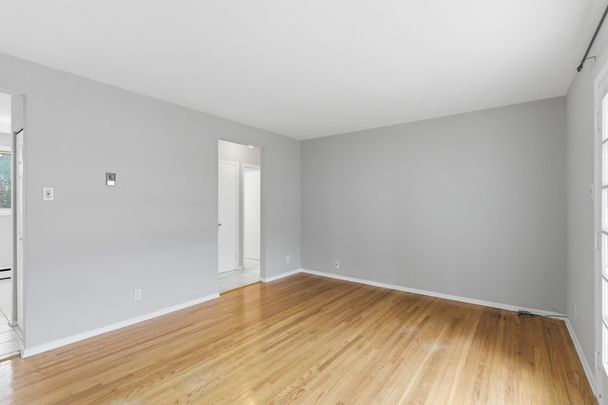 For Lease - 2312 Hixon Street Unit# 2, Oakville, Ontario - Photo 1