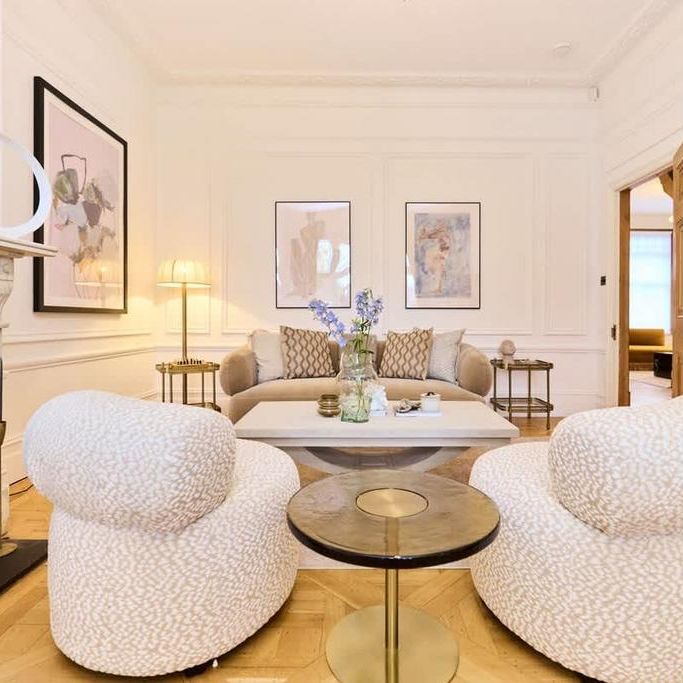 4 bedroom terraced house to rent - Photo 1