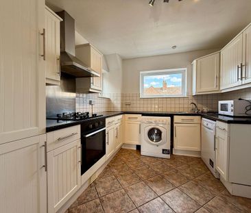 3 bedroom apartment to rent - Photo 6