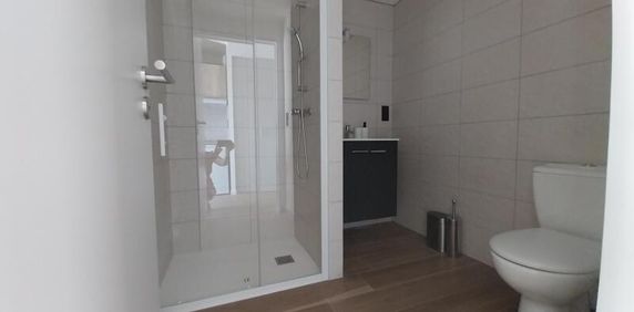 Location Appartement 1 pièce 18m² ORLEANS 45000 - Photo 2