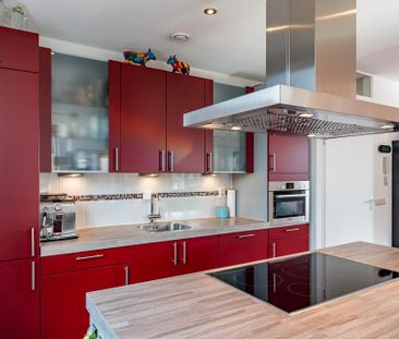 Te huur: Appartement Beneluxlaan in Almere - Foto 2