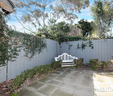 17 Mell Street, Toorak - Photo 4