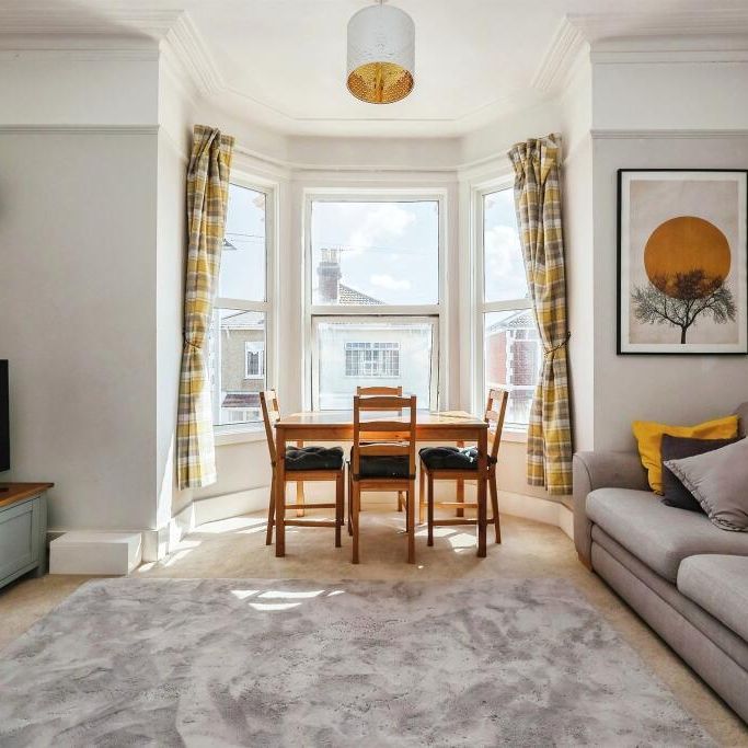 Beresford Road, Portsmouth - Photo 1