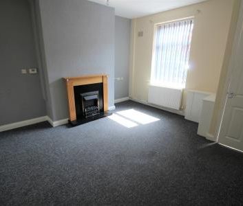 Cummings Street, Oldham, OL8 - Photo 1