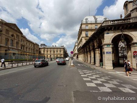 Logement à Paris, Location meublée - Photo 2