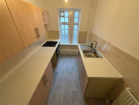 2 bedroom apartment to rent - Photo 5