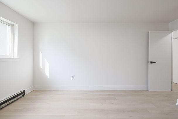 For Lease - 81 Ontario Street Unit# 10, Clarington, Ontario - Photo 1