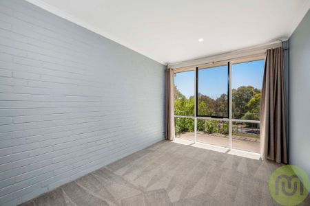 Updated two-bedroom unit in convenient Pearce - Photo 3