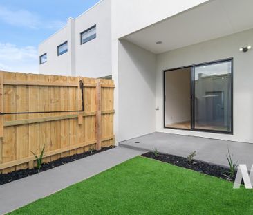 15 Rakia Walk, Fraser Rise VIC 3336 - Townhouse For Rent | Domain - Photo 6