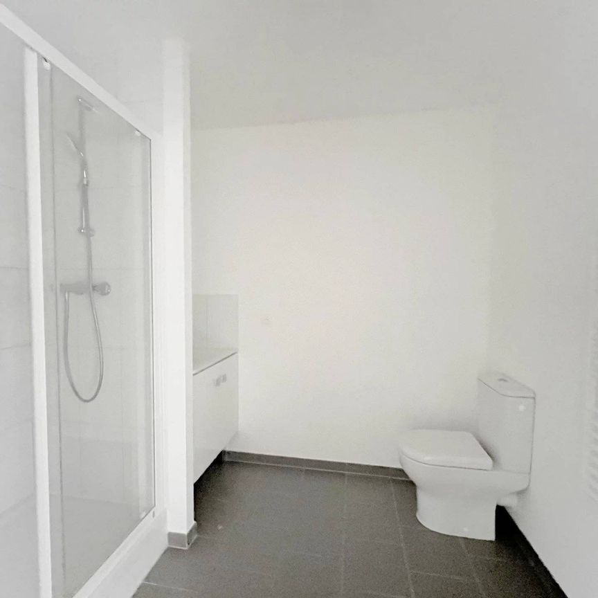 Rental Apartment Paris 19th Pont-de-Flandre - Photo 1