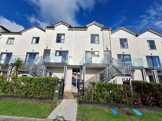 Spacious 2 bedroom Apartment - Photo 1